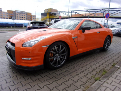 Nissan GT-R